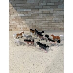 Lot of 10 Pre‎ Owned Vintage Toy Plastic Velvet Flocked Coated Felt Horses BR